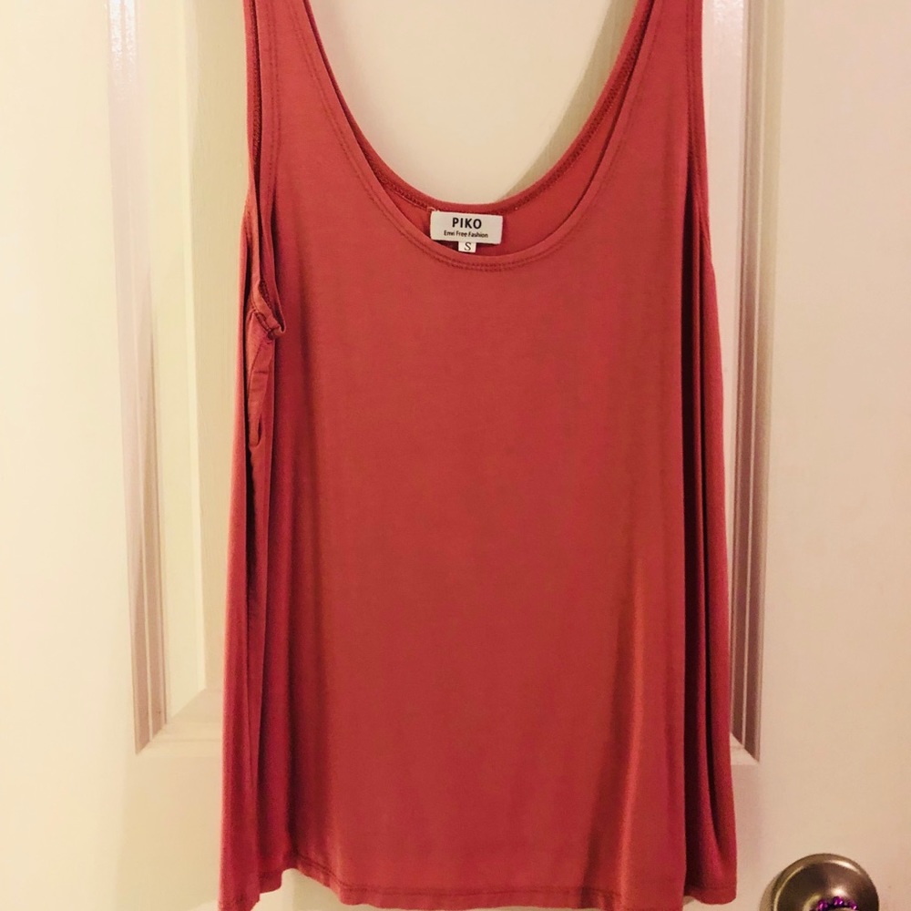 Piko Tank Top